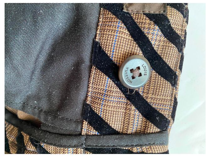 Louis Vuitton Pantaloni Marrone - vista 7