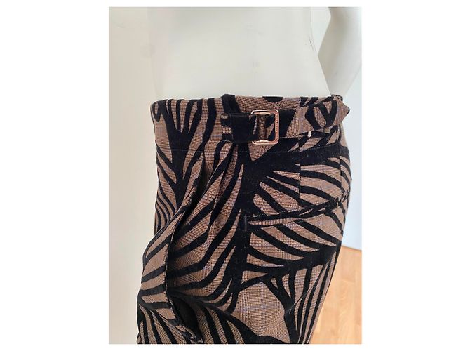 Louis Vuitton Pantaloni Marrone - vista 8