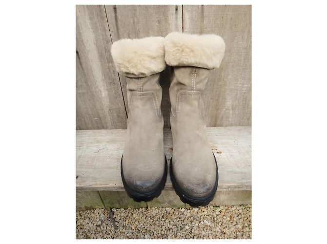 Botas peludas talla Gucci 40,5 Beige - vista 4