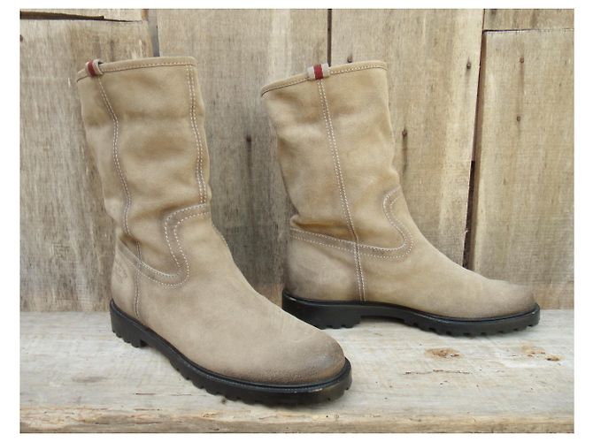 Botas peludas talla Gucci 40,5 Beige - vista 9