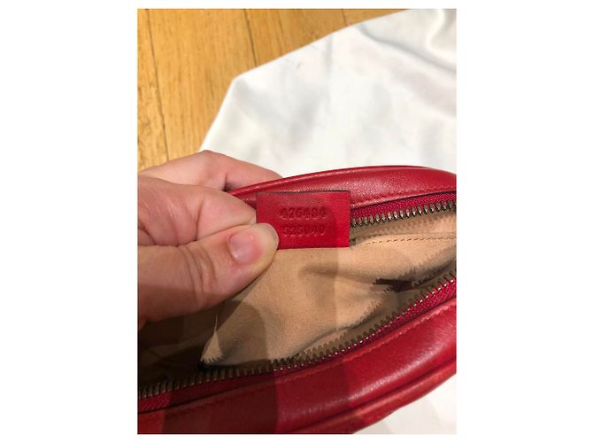 Cinturón Gucci Marmont con Bolsillo Rojo Roja - vista 5