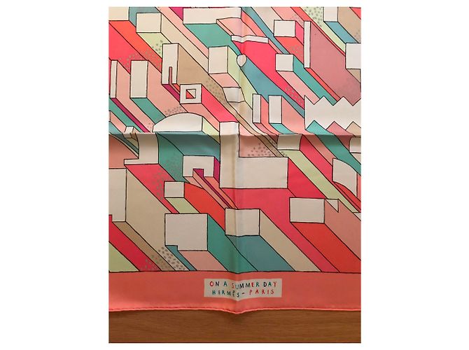 Hermès Hermes Square 90 cm An einem Sommertag Pink - Ansicht 2