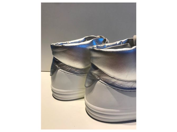 Sneakers Chanel bianche e argento, taille 40. Eccellente stato . Bianco - vista 10