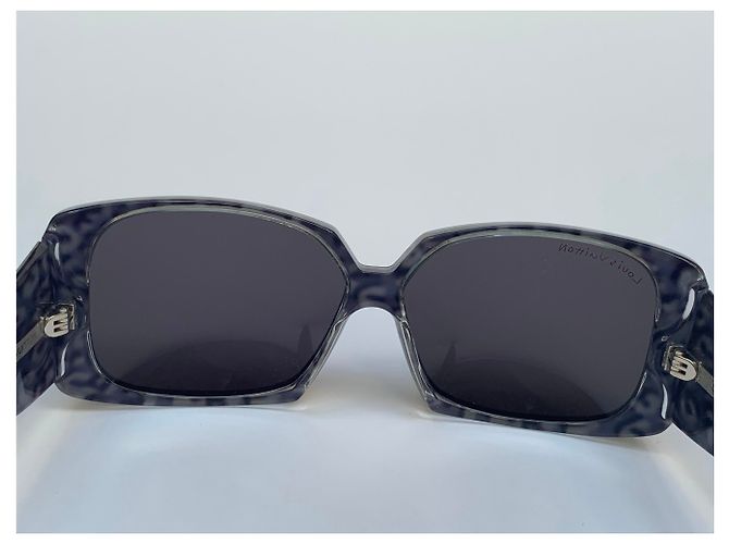 Louis Vuitton Gafas de sol marquesa gris leopardo - vista 3
