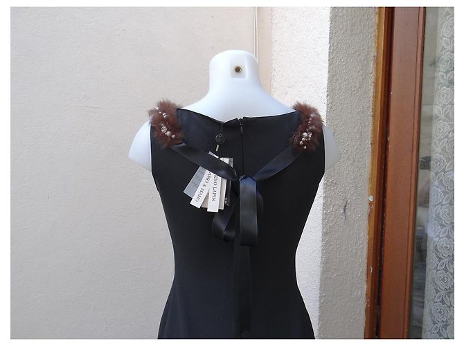 Vestido Blumarine de seda preto com bordado de pérolas e pele de coelho - vista 7