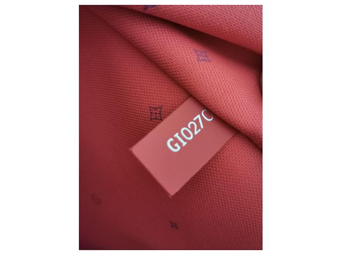 Louis Vuitton Neverfull Escale nuovo Rosso - vista 3