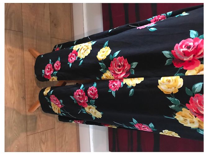 Autre Marque Blumen Maxi Neckholder-Kleid Mehrfarben - Ansicht 7