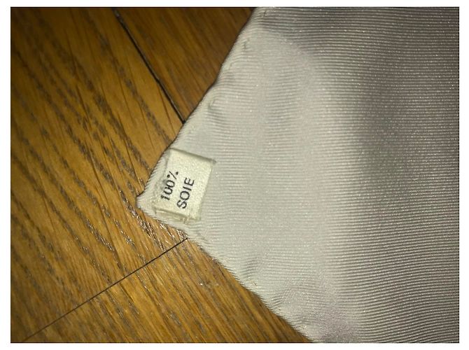 Sciarpa di seta Hermès Verde Arancione Gialla Blu Giallo Bianco sporco Blu chiaro - vista 4