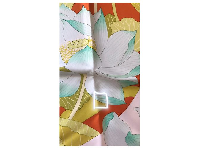 Sciarpa di seta Hermès Verde Arancione Gialla Blu Giallo Bianco sporco Blu chiaro - vista 9