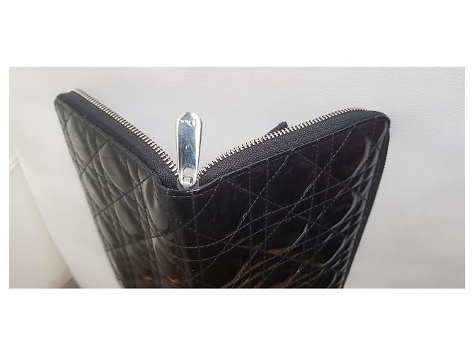 Cartera Dior en charol negro - vista 3