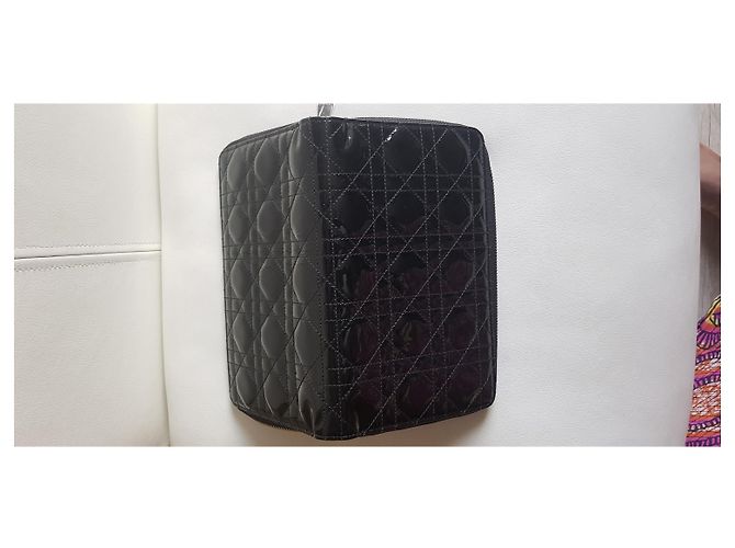 Cartera Dior en charol negro - vista 4
