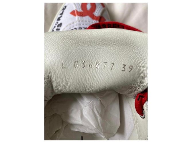 Cambon Sneakers Chanel Pharell Williams Bianco - vista 11