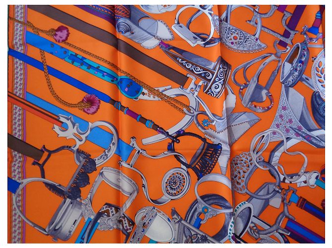 Sciarpa di seta Hermès Concours d’Etriers 90 Arancione - vista 3
