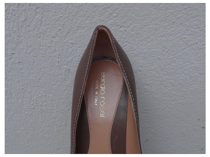 Décolleté Sergio Rossi in pelle marrone - vista 4