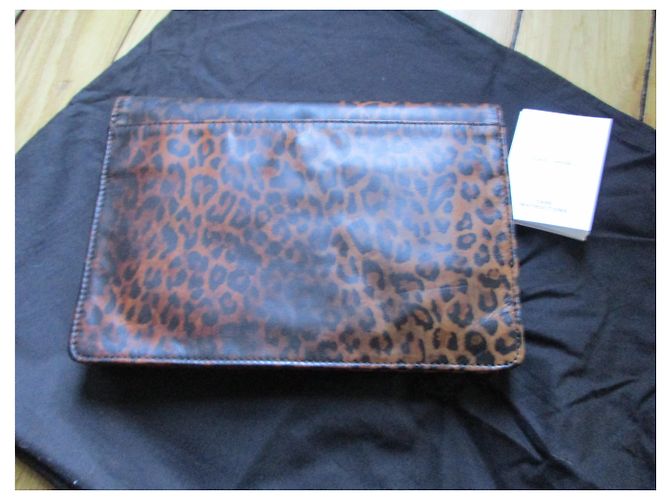 Paul Smith Cartera sobre de piel con estampado de leopardo. - vista 2