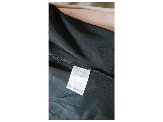 Balmain Schwarzes Mesh Kleid mit Schlitz und langen Ärmeln - Ansicht 5