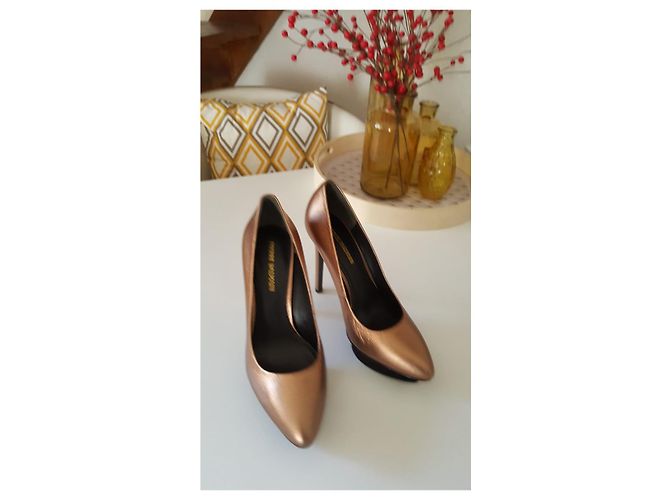 Décolleté Balmain in pelle d'agnello dorata D'oro - vista 5