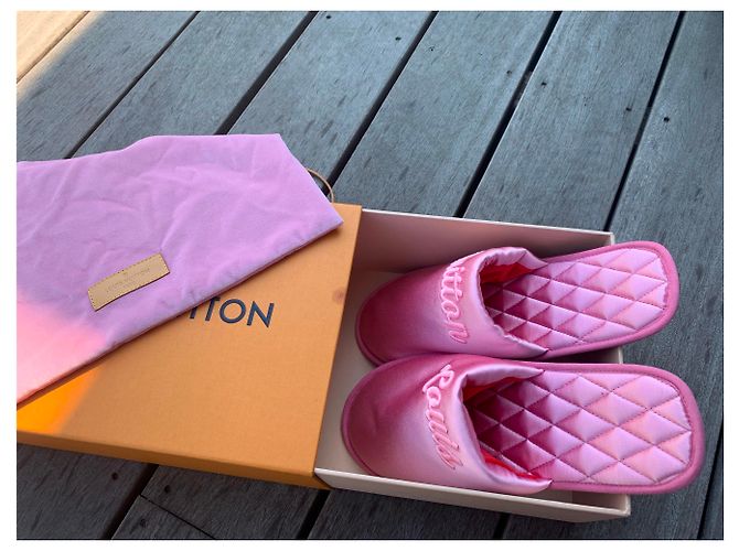 Mule plate lv suite louis vuitton 38 39 Rosa - vista 4
