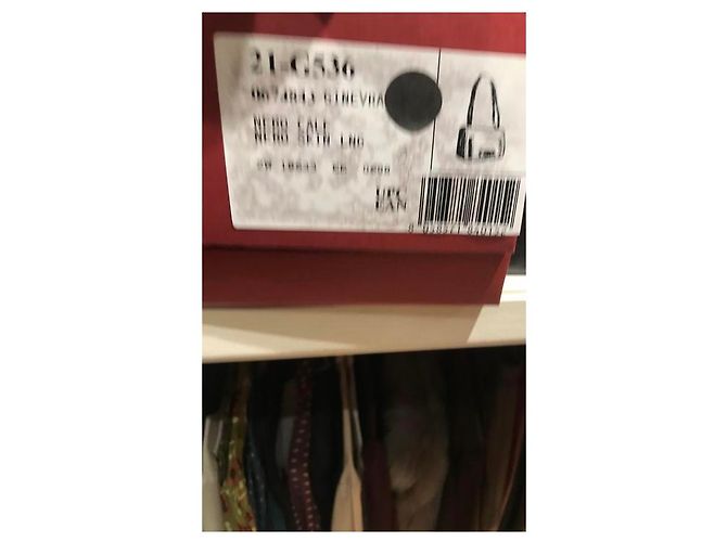 Balenciaga Bottines en cuir de veau noir et clous dorés - vue 2