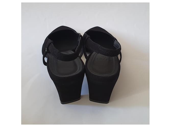 Décolleté Aeyde in camoscio nero - vista 3