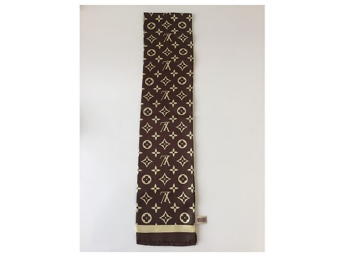 Scaldacollo in seta Louis Vuitton Nuovo Marrone scuro - vista 3