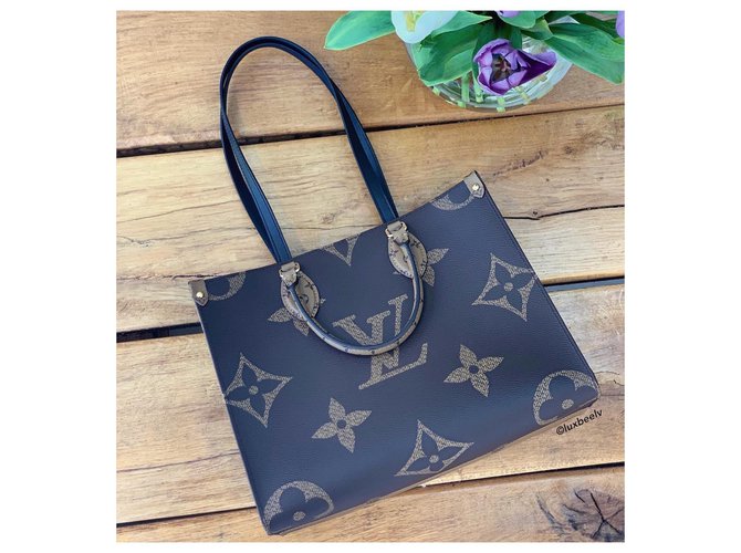 Louis Vuitton LV Onthego MM Marrone - vista 5