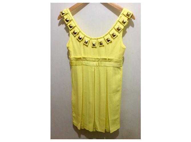 Temperley London Abito in temperley giallo con borchie dorate - vista 3