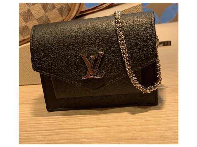 Louis Vuitton Pochette Mini Mylockme Nero - vista 7