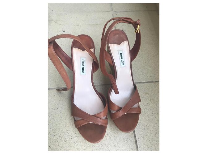 Sandali Miu Miu in pelle marrone - vista 3