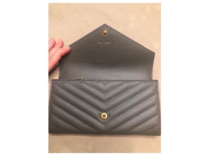Saint Laurent Monogram wallet - view 10