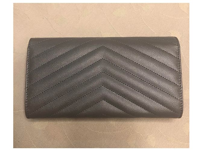 Saint Laurent Monogram wallet - view 5
