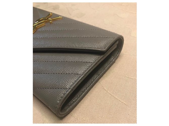 Saint Laurent Monogram wallet - view 7