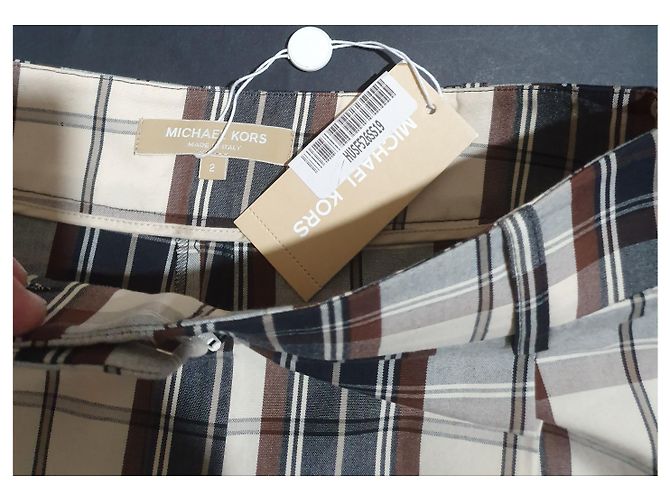 Shorts Michael Kors de algodão com padrão tartan e pregas Multicor - vista 3