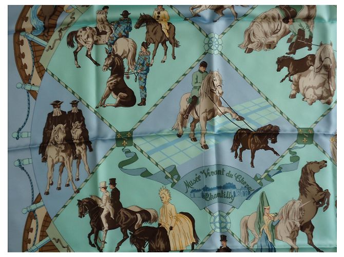 Sciarpa di seta Hermès Musee Vivant Du Cheval Chantilly Blu - vista 9