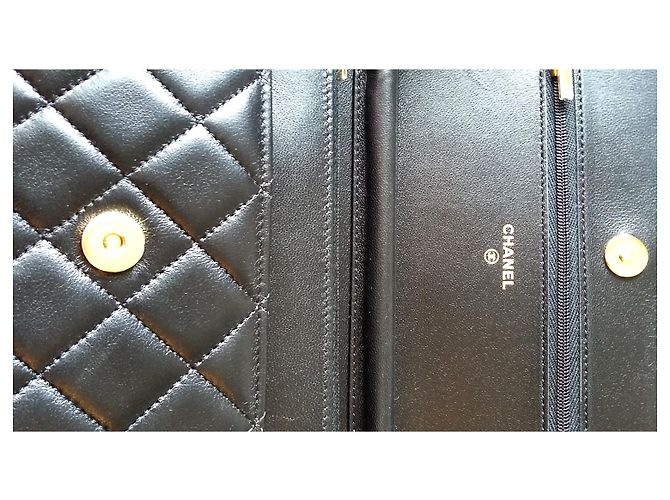 Portafoglio classico con catena. Chanel. Nero - vista 6