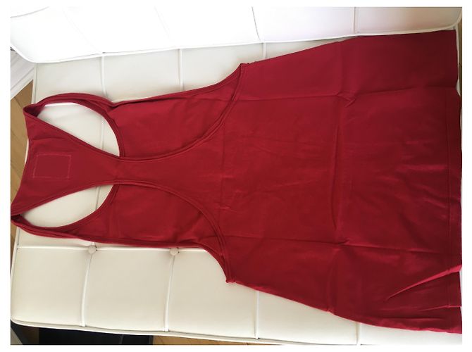Autre Marque Camiseta sin mangas de algodón roja con motivo de calavera - vista 5