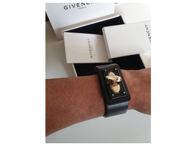 Bracciale Givenchy Dore in corno nero in pelle di agnello - vista 6