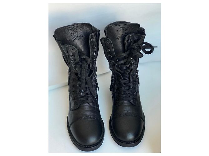Chanel Bottes à lacets de combat noires avec boîte - vue 4
