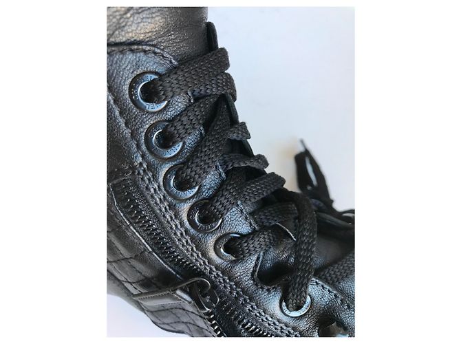 Chanel Bottes à lacets de combat noires avec boîte - vue 6