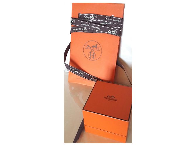 Hermes, Constance Modell wie die Hermès Constance Pendeltasche. Silber - Ansicht 7