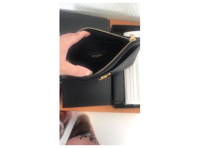 Pochette Yves Saint Laurent in pelle trapuntata nera Nero - vista 3