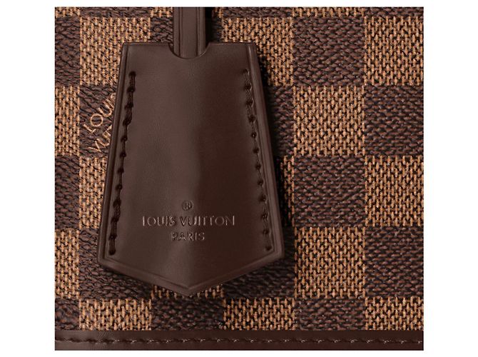 Louis Vuitton Alma BB nuevo Castaño - vista 4