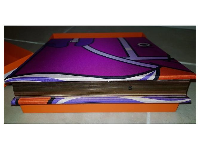 Hermès Le Livre Carre Hermes luxury limited edition Purple - view 13