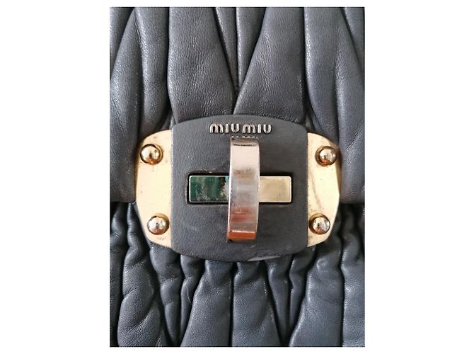 Miu Miu Coffer - vue 4