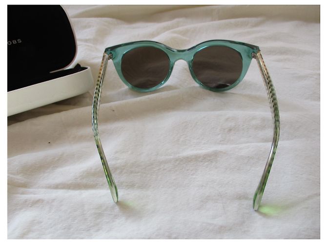 Marc Jacobs Sonnenbrille mit grünem Rahmen. Hellgrün - Ansicht 4