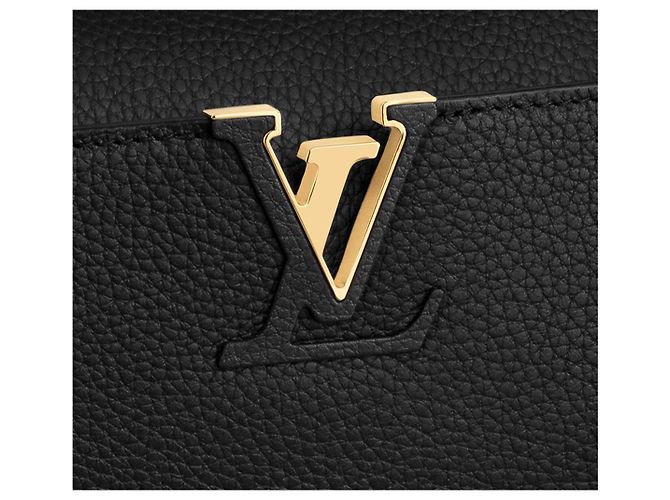 Louis Vuitton Capucines BB leather handbag black - view 4