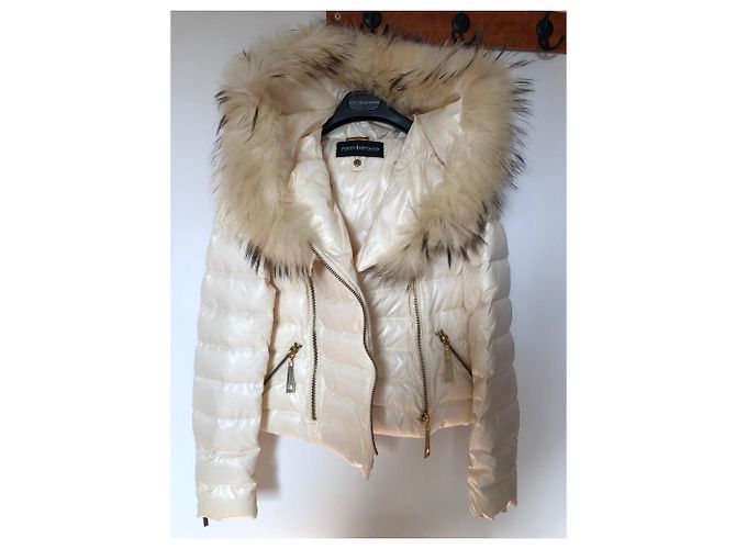 Chaqueta de Plumón ROCCOBAROCCO Crema con Capucha de Piel Crudo - vista 3
