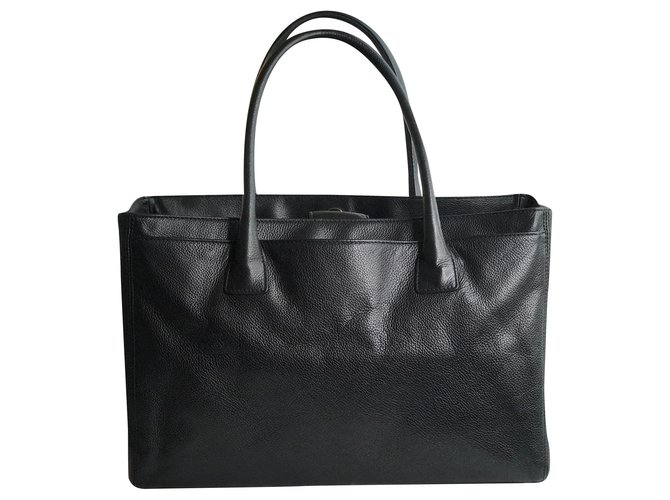 Chanel 35 Borsa tote Executive Cerf nera Nero - vista 2