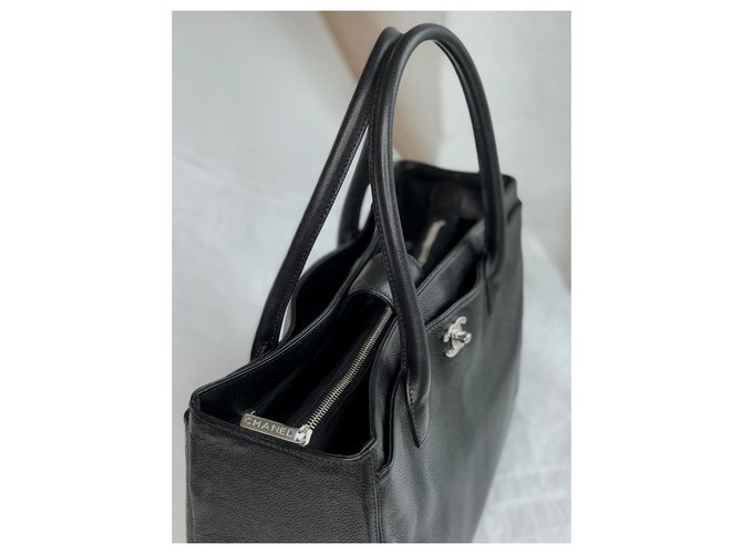 Chanel 35 Borsa tote Executive Cerf nera Nero - vista 22