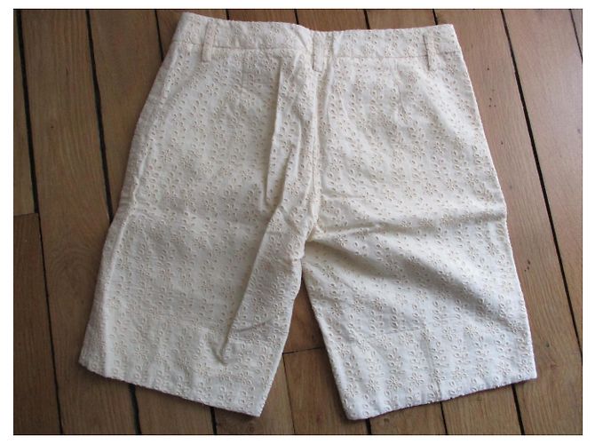 Sandro Vanillefarbene Spitzenshorts, 38. - Ansicht 3